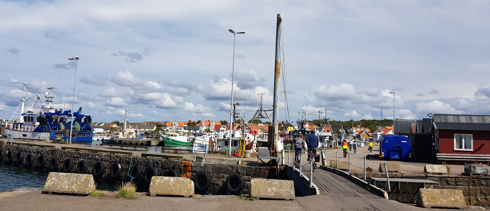 Mot Hamnen i Varberg